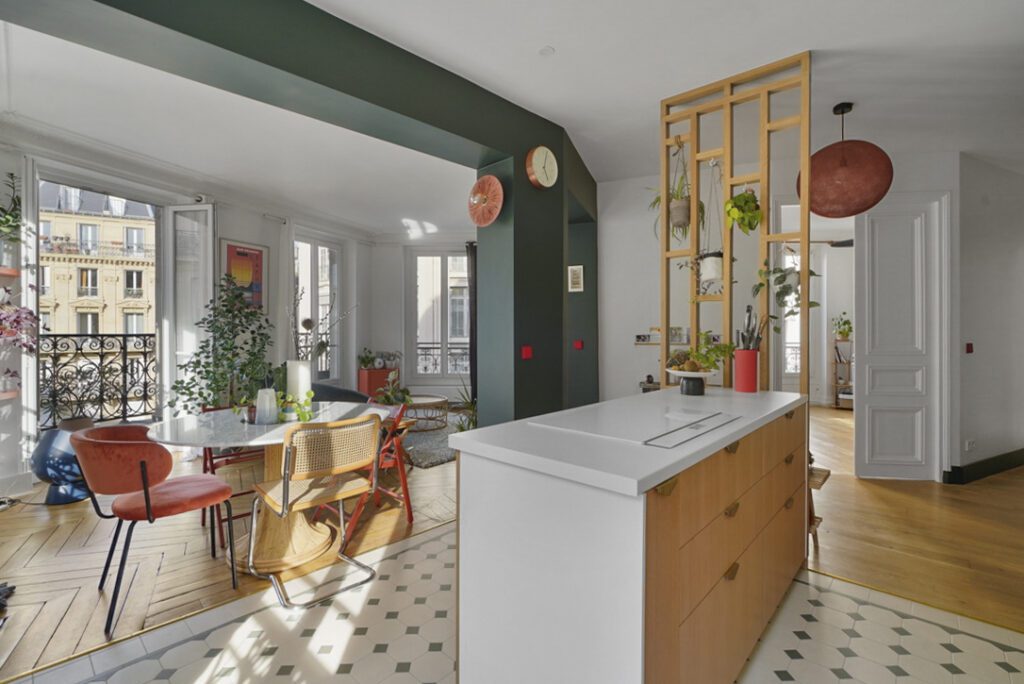Photo d'un appartement colorés et lumineux à Paris