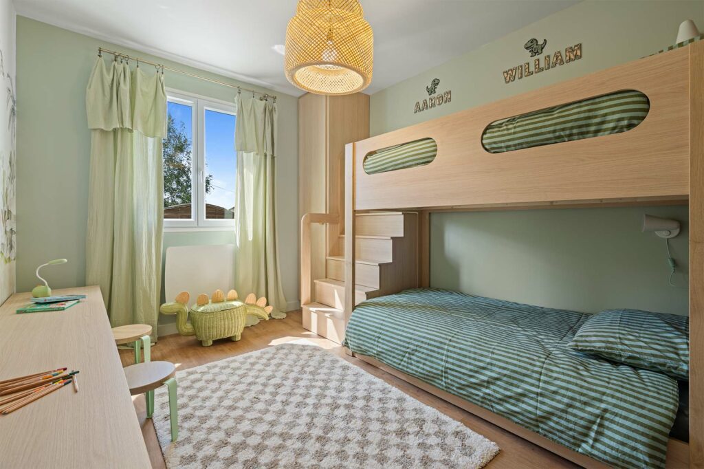 Photo d'une chambre d'enfant, des couleurs douces et apaisantes d'un appartement à Bordeaux